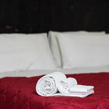 Bed & Breakfast Ellenica 3*