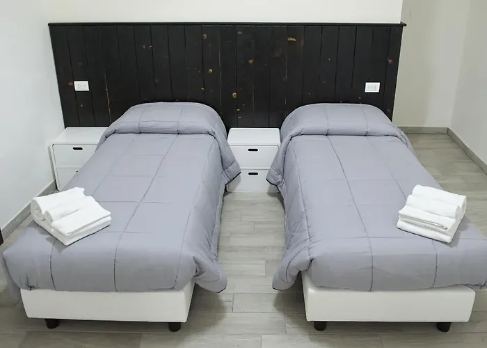 Bed & Breakfast Ellenica 3*